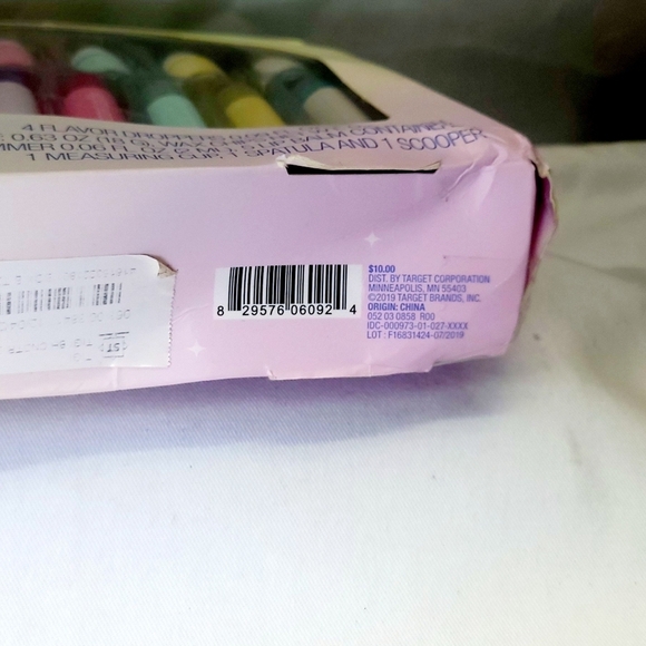 More Than Magic Make your own lip balm kit - Picture 3 of 3